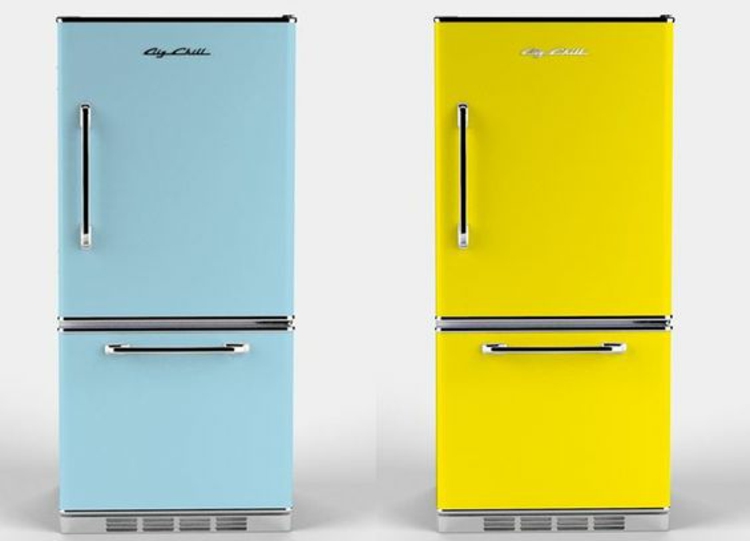 Retro chladničky mátové zelené kuchyňské spotřebiče vinobraní design kuchyně