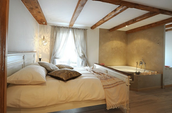 Bañera de diseño romántico en el arte del dormitorio