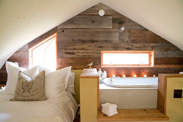 Romantic design lumanari cada în dormitor
