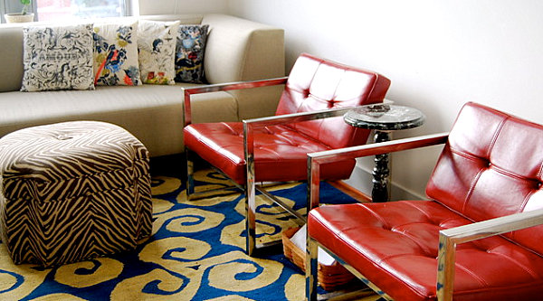 Punainen huonekalut suunnittelee ideoita ideoita nahka nojatuoli metalli runko sivupöytä
