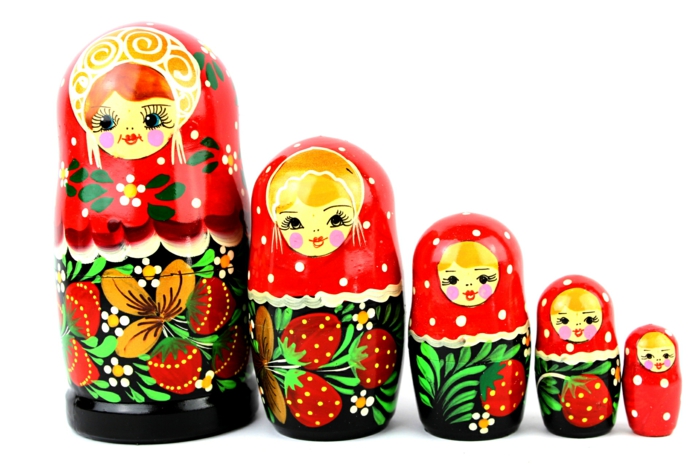 Rusų lėlės Rusijos matryoshka šeimos moterų kartos