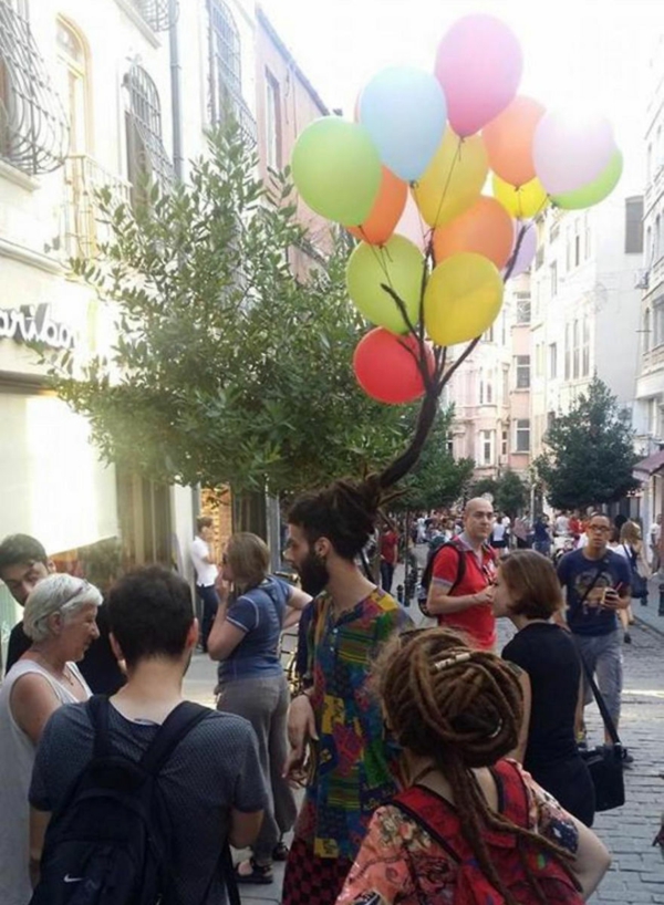 Όμορφη περικοπές αστεία hairstyles φωτογραφίες μπαλόνια