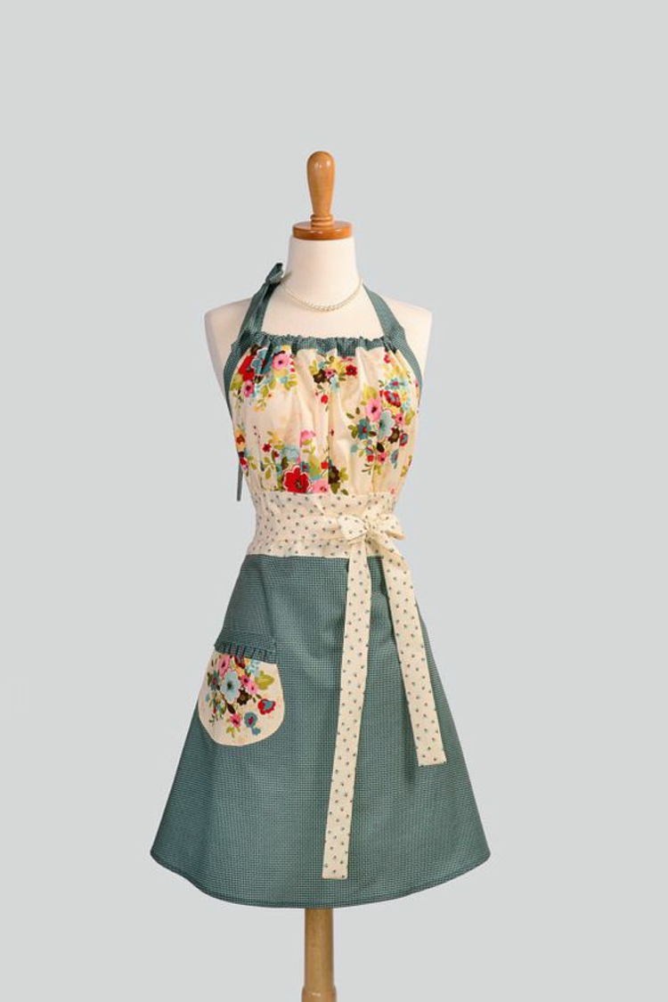 Apron sewing instruction ladies kitchen apron floral pattern