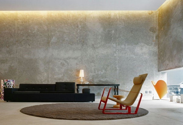 sala de estar minimalista de la forma de la pared de hormigón