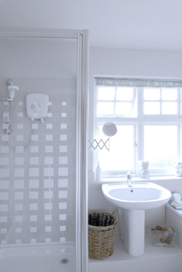 浴室窗户明亮的屏幕保护设计水槽