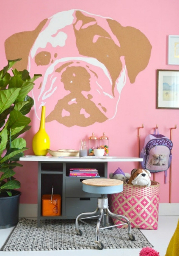 Μεγάλη σχεδίαση τοίχου με έγχρωμες ιδέες χρωμάτων τοίχων ροζ