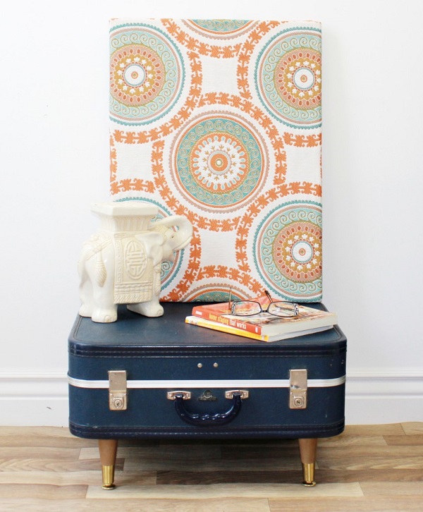 Trendy furniture made of old suitcases for the table short legs
