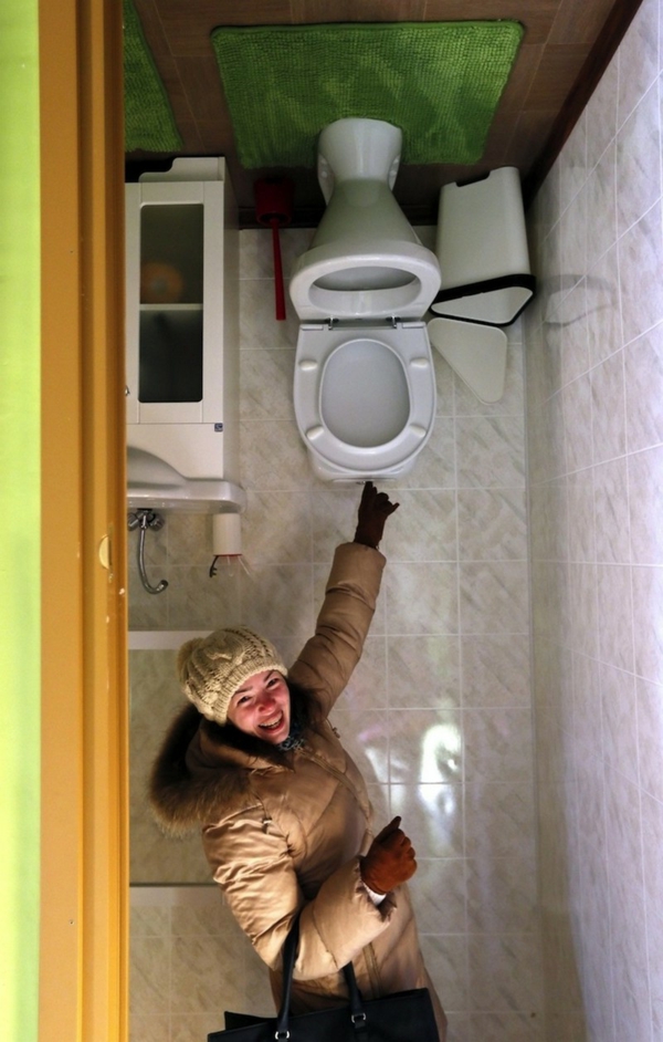 Oppusset hus i Russland Toalett Toalettvask
