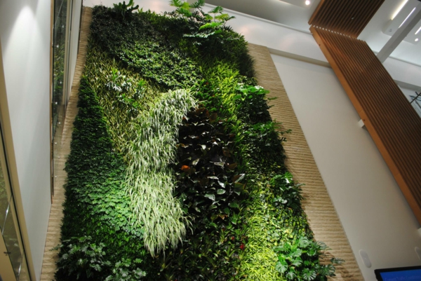 Decoración de la pared con la naturaleza del diseño de las plantas