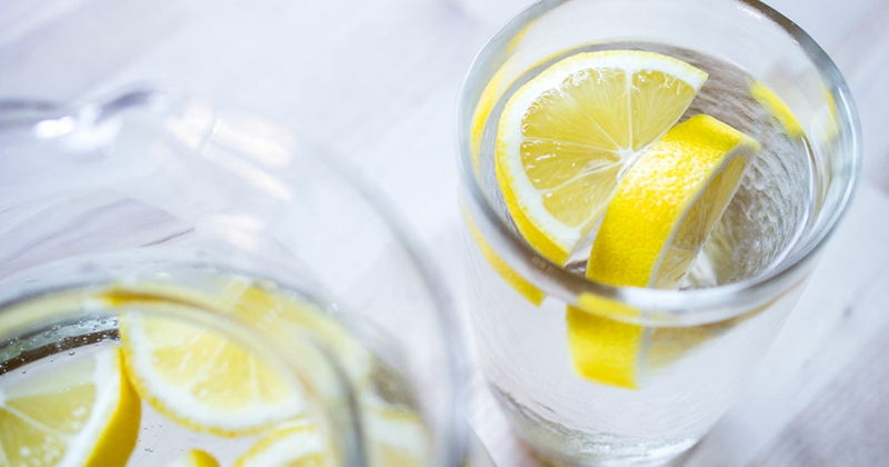 Вода с напитка от лимон напитка здрав навик