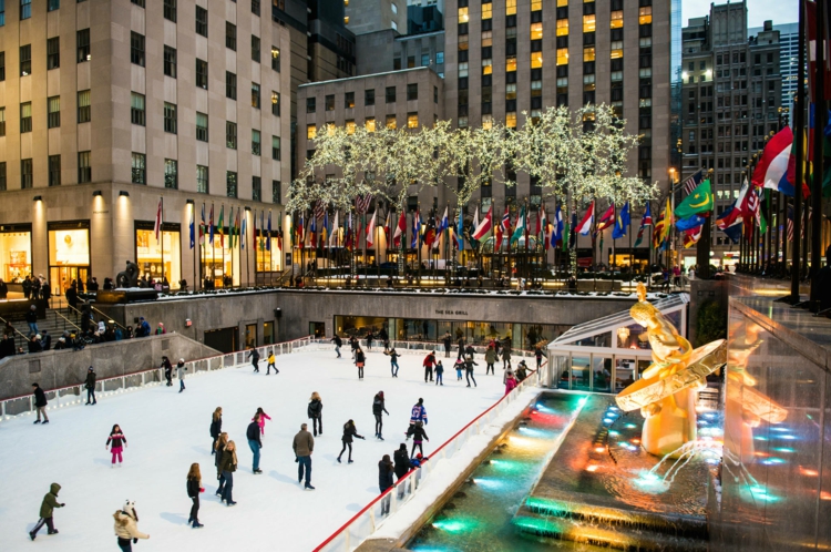 Kerst in New York Attracties Rockefeller Center Schaatsen