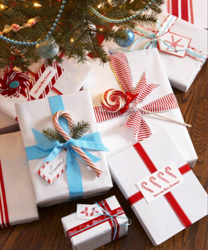 Коледни подаръци опаковка подарък опаковка подаръци красива бяла червена