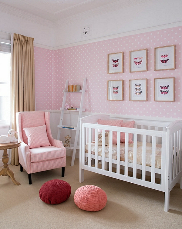 Žijící nápady Ladder shelf a dekorace babyroom růžové ženské