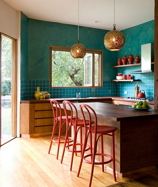 Asuminen ideoita väri yhdistelmä seinämaali olohuone punainen keittiö jakkara