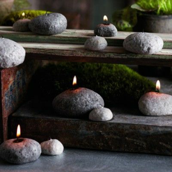 Zen garden Japanese gardens applying candles