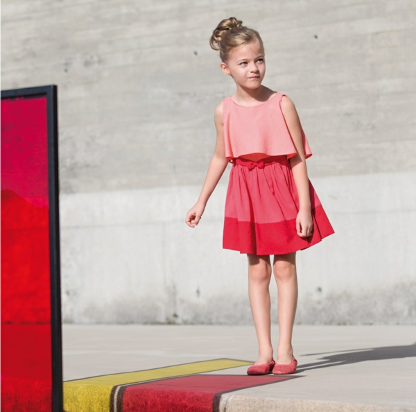 מגמות האופנה האחרונה חגיגת הילדים של הנערה אופנה שמלה pili carrera