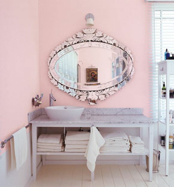 παλιά τριαντάφυλλο τοίχο χρώμα βαφής τοίχο μπάνιο καθρέφτη