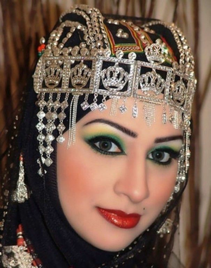 Femeie arabă regina fatima saudi arabia