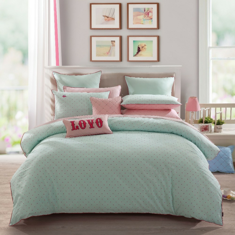 фантазия легло розово и мента зелено деликатен романтичен