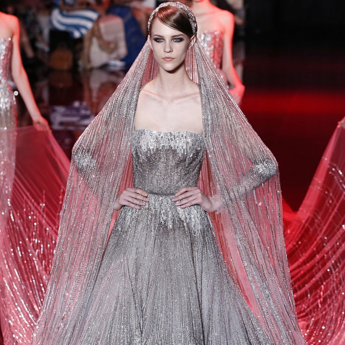 hieno morsiamen mekot haute couture elie saab 2013 kokoelma hääpuku hopea tulle