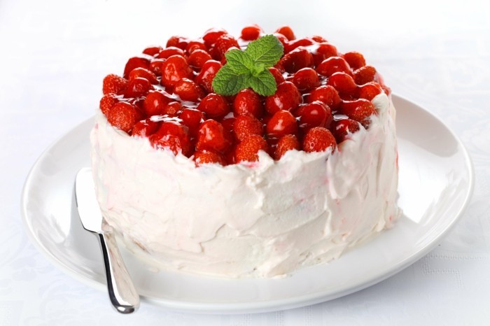 fancy taarttaarten versieren met aardbeien