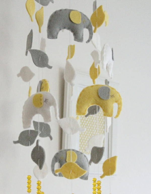 baby mobile tinker craft ideas mobiele wieg gevoelde olifant