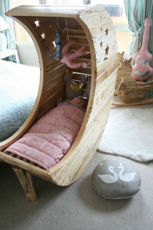μωρό κρεβάτι Europaletten ξύλο ιδέα crafting μαγικά εργονομικό