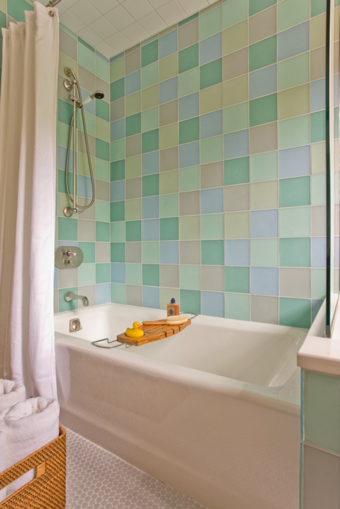 μπάνιο πλακάκια φρέσκο ​​τοίχο σχεδιασμό μπανιέρα κουρτίνα μπάνιου