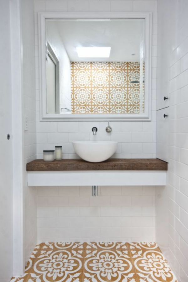 badeværelse design ideer badeværelse fliser væg fliser mønster varme farver