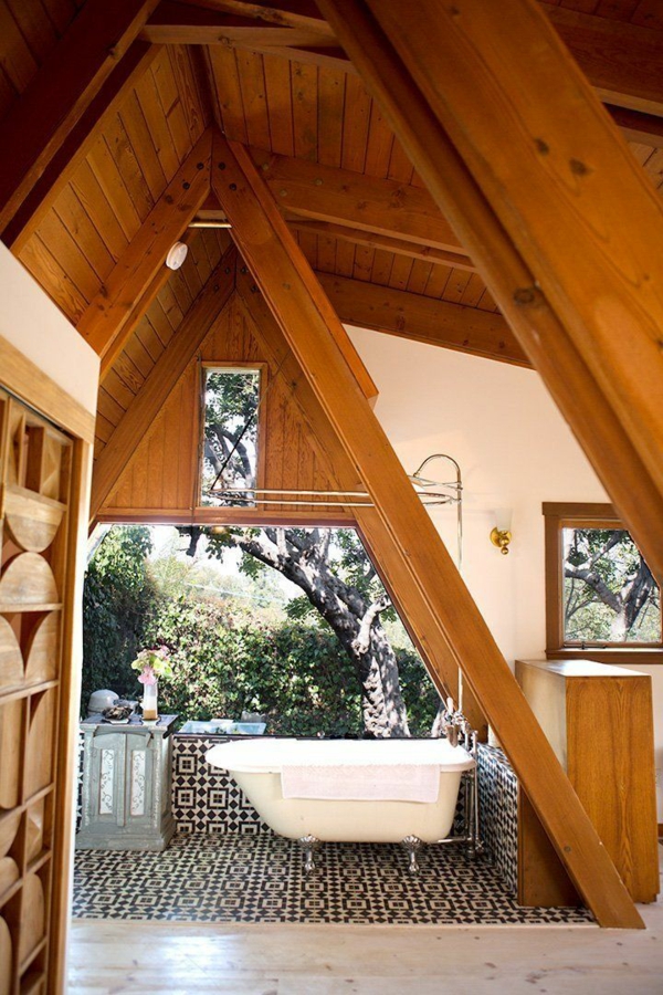 kylpyhuone design pieni kylpyhuone massiivipuu ideoita moderni katto