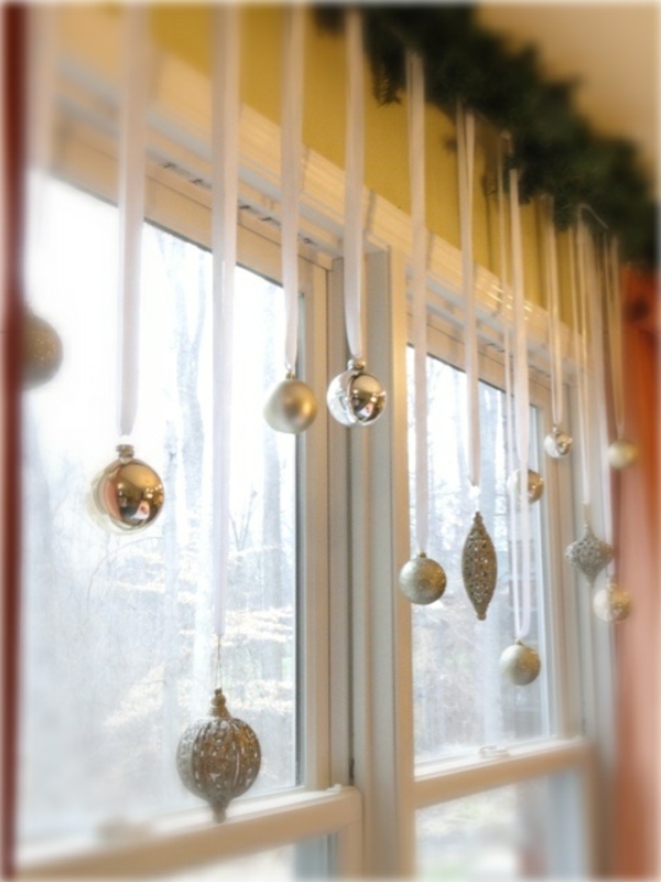 χειροτεχνία παράθυρο Χριστουγεννιάτικη διακόσμηση μπάλα