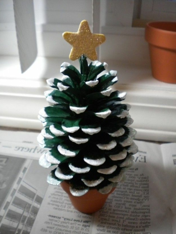 الأفكار الحرفية عيد الميلاد المخاريط شجرة عيد الميلاد
