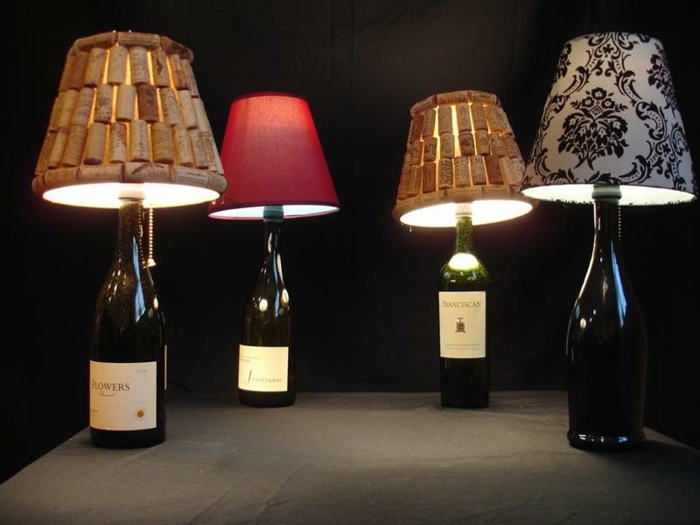 craft ideas deco ideat DIY ideoita tarjotin korkkiviinistä lampunvarjoksi