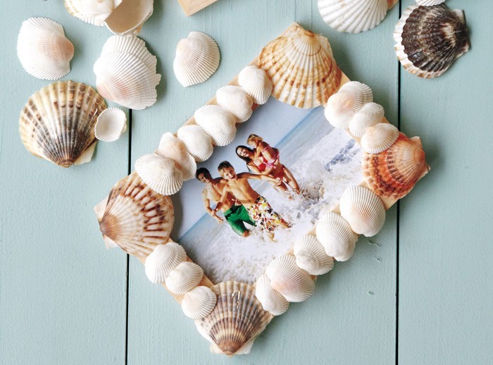 tinker with shells summer holiday tinker with natural materials diy ideas make picture frames yourself
