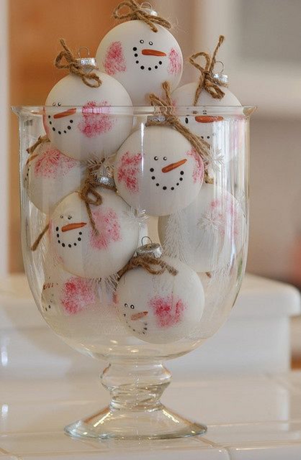 tastelt christmas crafting ajatukset lumiukko lasi pallot