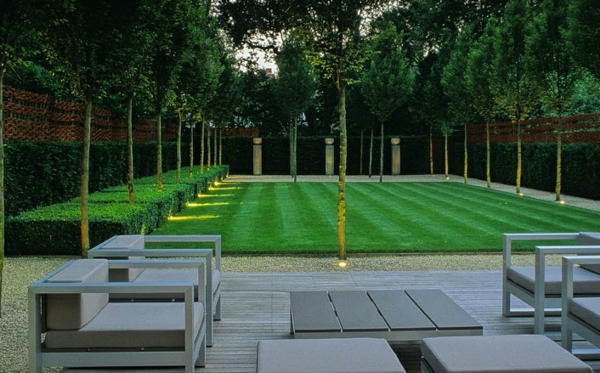 příklady moderního zahradního designu zahradní symetrické trávníkové stromy