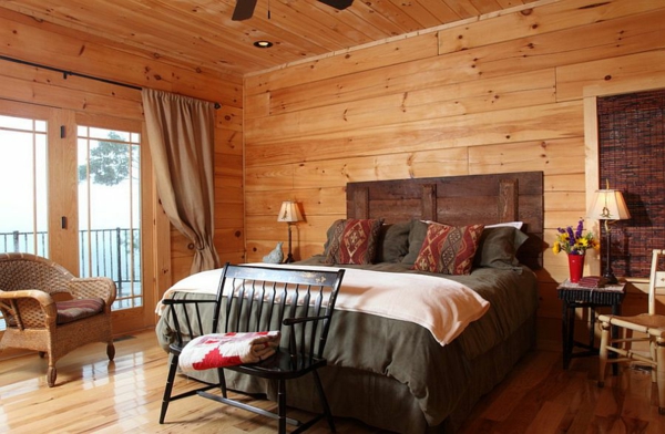 idées de tête de lit bois Log Homes of America