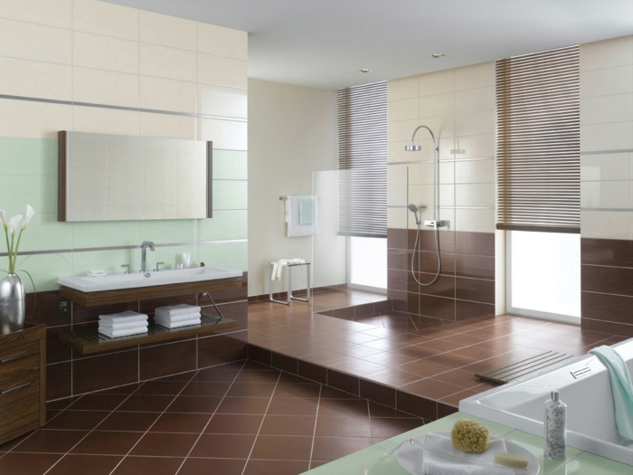 gulvbelægning badeværelse brune gulvfliser lyse vægfliser badeværelse ideer