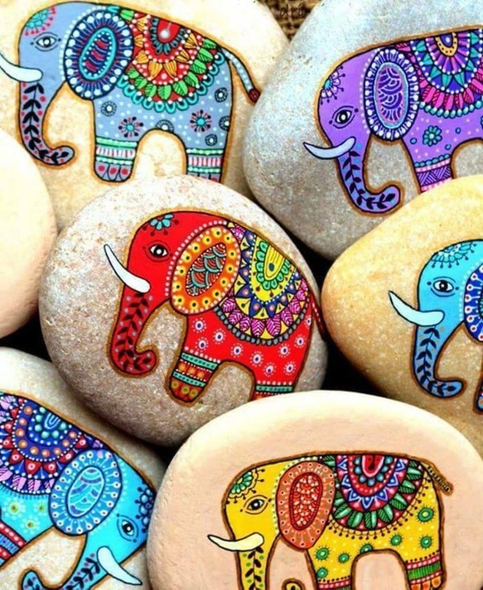 värikäs indian elefantti kivet maalattu motiiveja