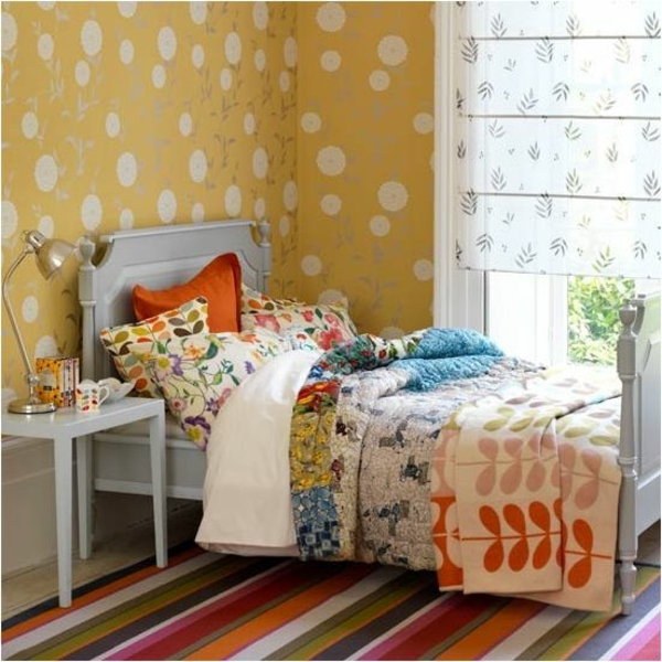 youth room for girls wall coverings carpet