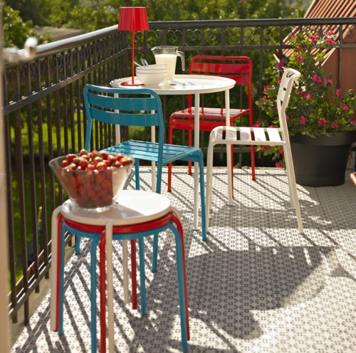 cool идеи за мебели балкони цветни столове колоритен
