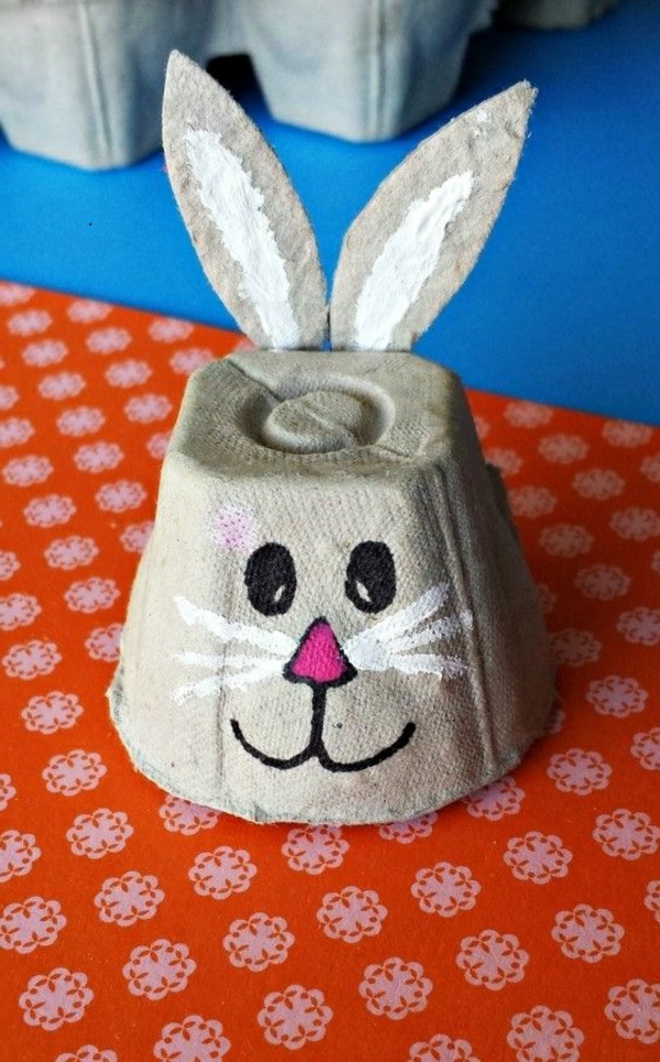 caja de huevos de chatarra bunny conejito artesanía