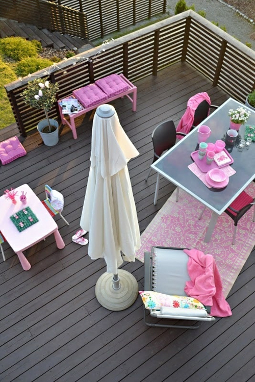 酷现代户外家具设计木地板粉红色
