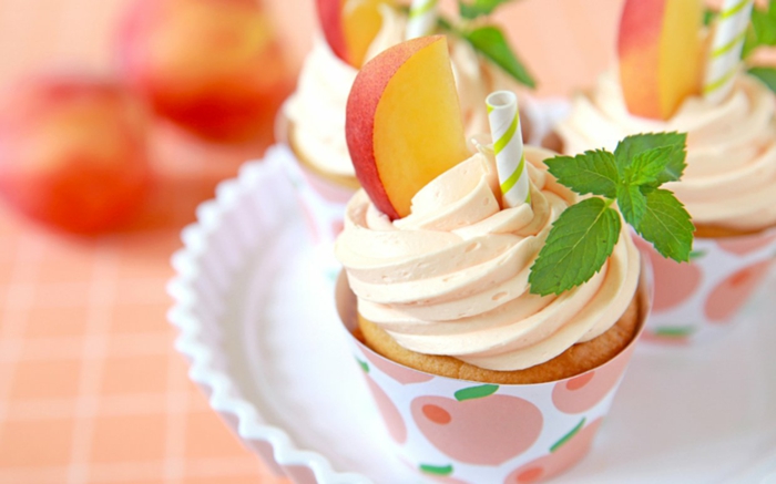 cupcake διακόσμηση ιδέες καλοκαιρινές πάρτι κήπο κόμμα κρέμα ροδάκινο κρέμας