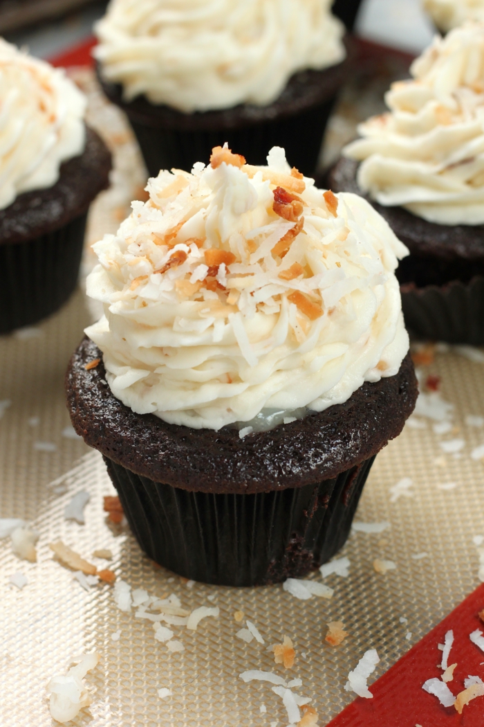 cupcakes bakende ideer sjokolade muffin kokosnøtt