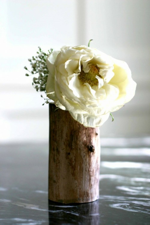 decoratie van stomp bloemenvaas felle kleur roos