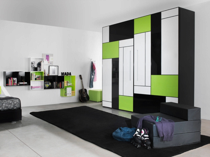 design garderobe funksjonell moderne svart grønn svart teppe
