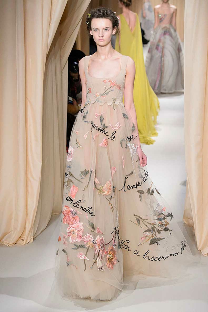 σχεδιαστής νυφικά νυφικό νυφικό μόδας haute couture valentino
