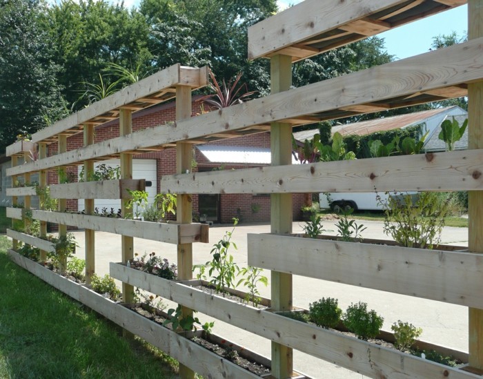 DIY ιδέες κήπο κήπο φράχτη από τις παλέτες τον εαυτό σας