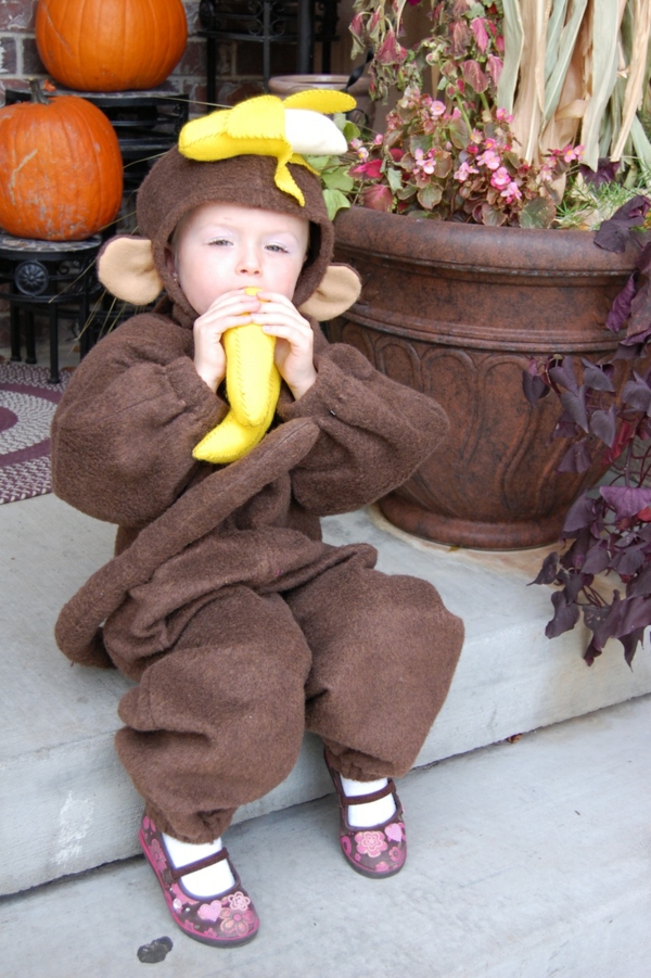 DIY clothes carnival costumes monkey